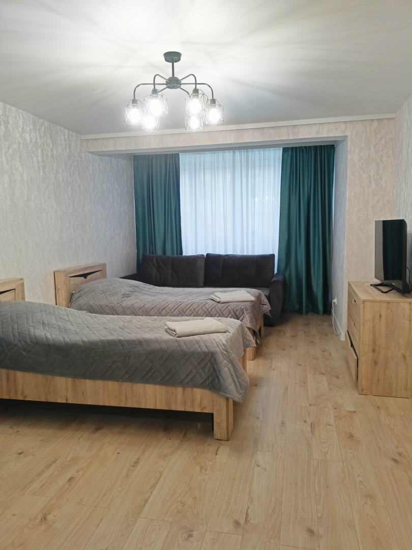 Апартаменты студия на Симанина 14