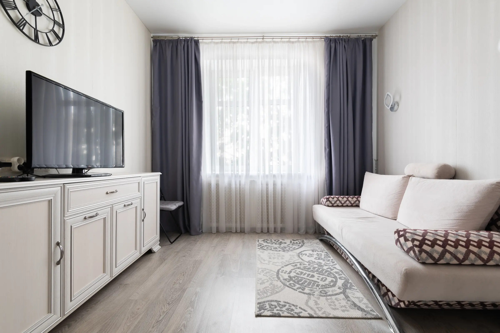 Апартаменты BelaTravel на Независимости 48