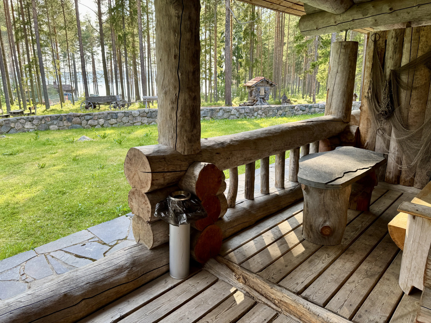 Коттедж Карелия Медвежка Улучшенный с Видом на Озеро