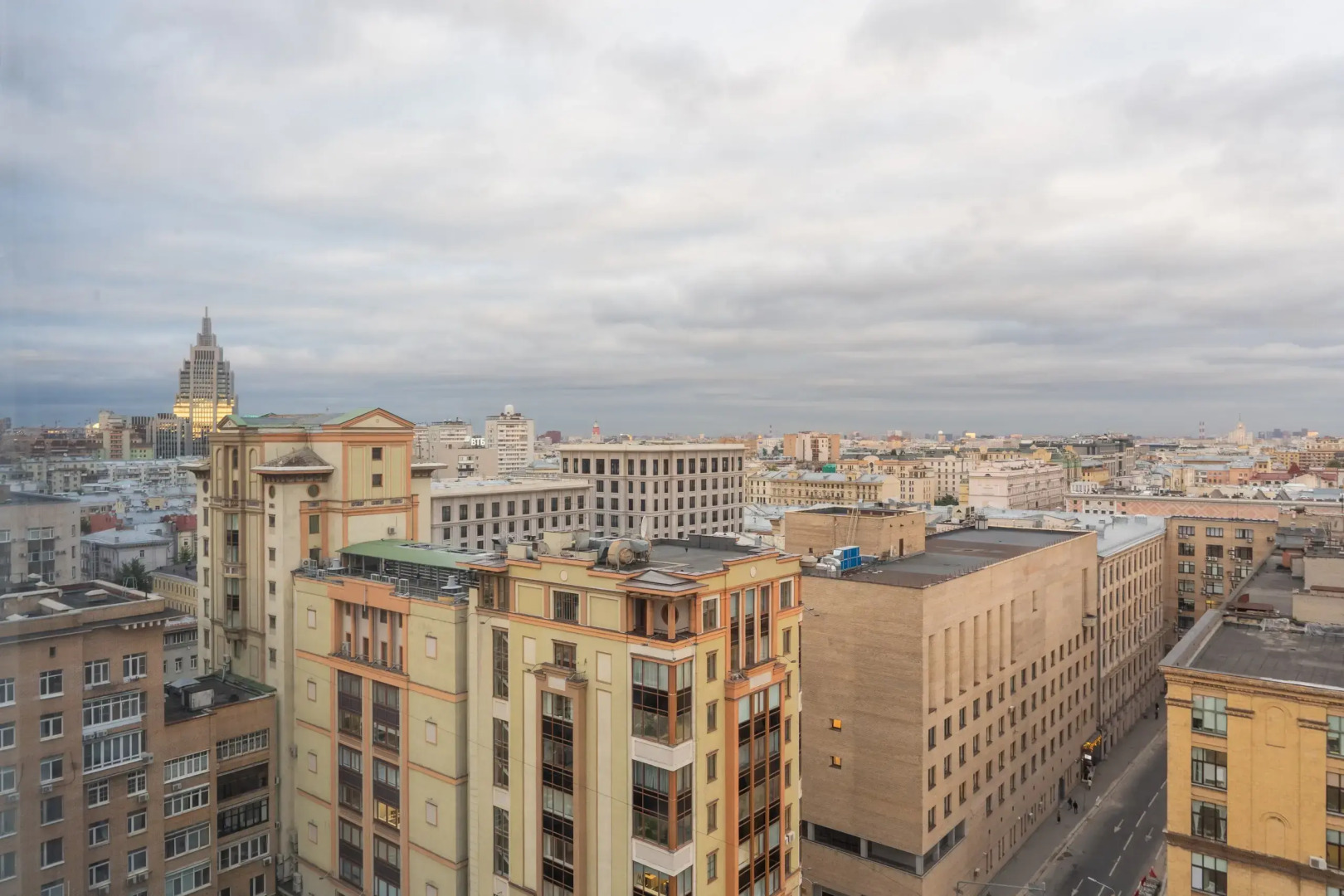 Апартаменты 10 минут от Патриков и 20 минут от Кремля