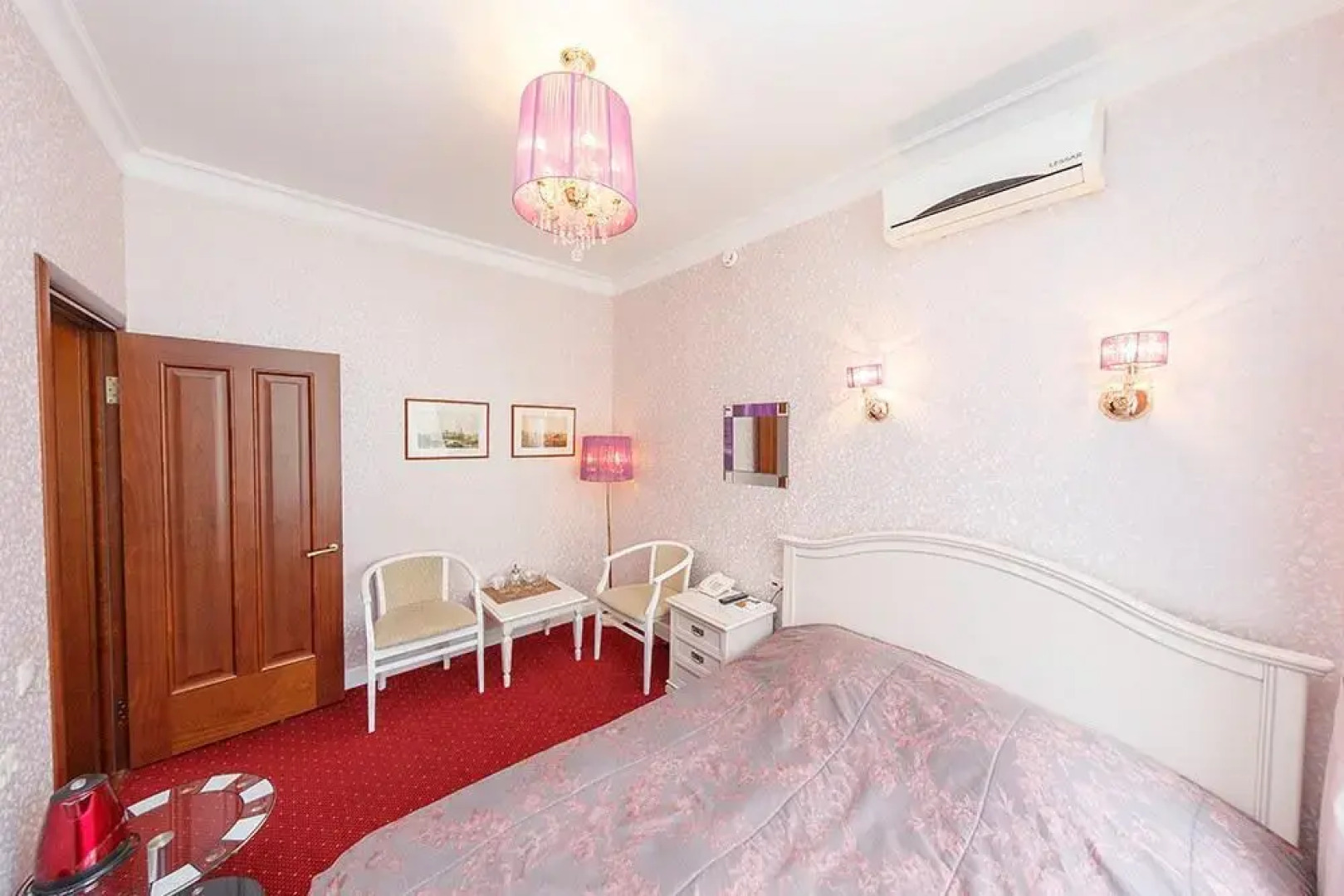 Отель Саров