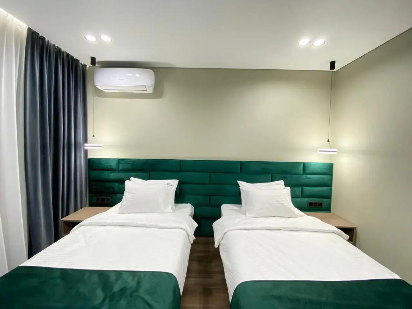 Отель Royal Status