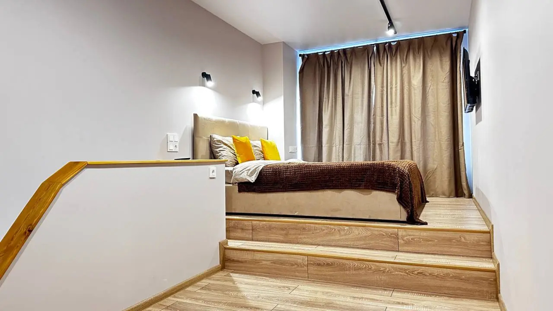 Апартаменты Двухуровневые у метро Нагорная