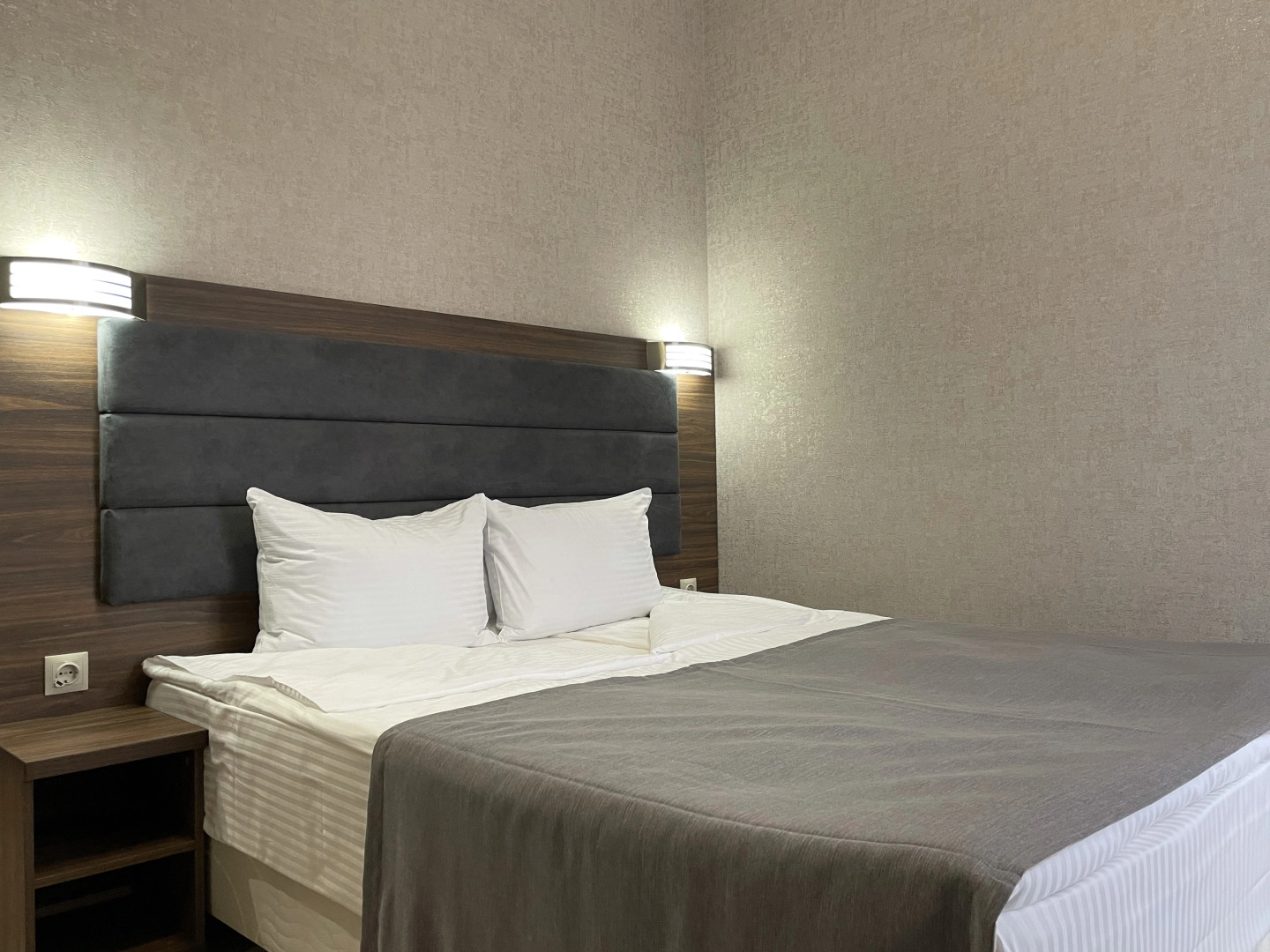 Отель Мариано