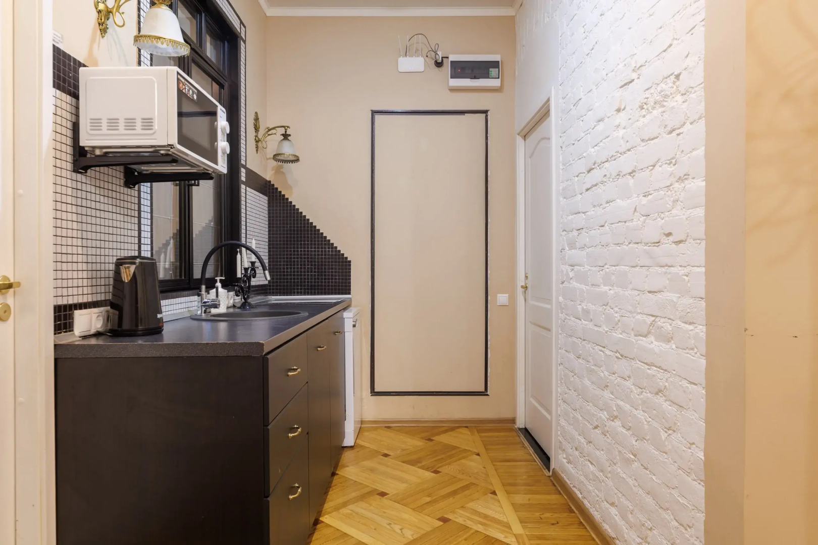 Апартаменты Лофт у Площади Восстания 2 спальни