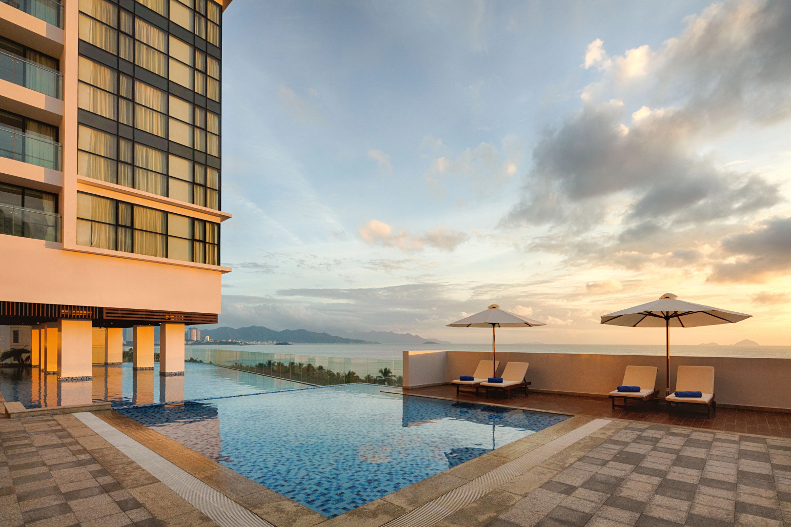 Vinpearl Beachfront Nha Trang