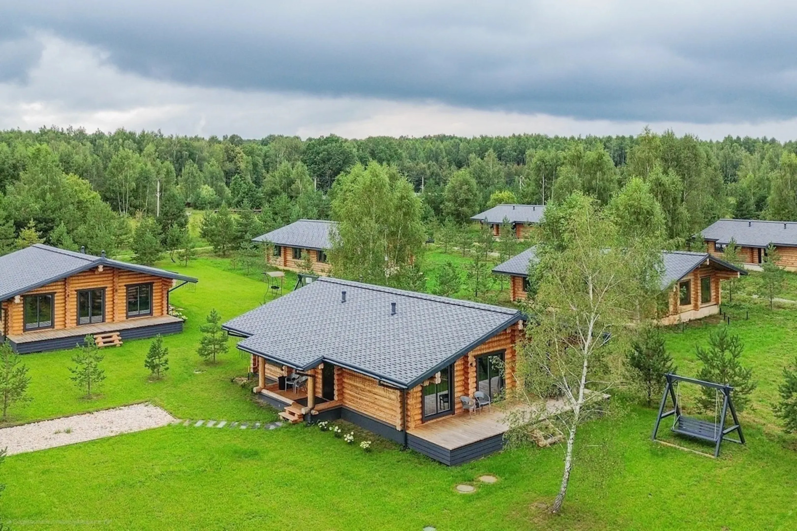 Частный дом в поселке Разливы-1, 8Б