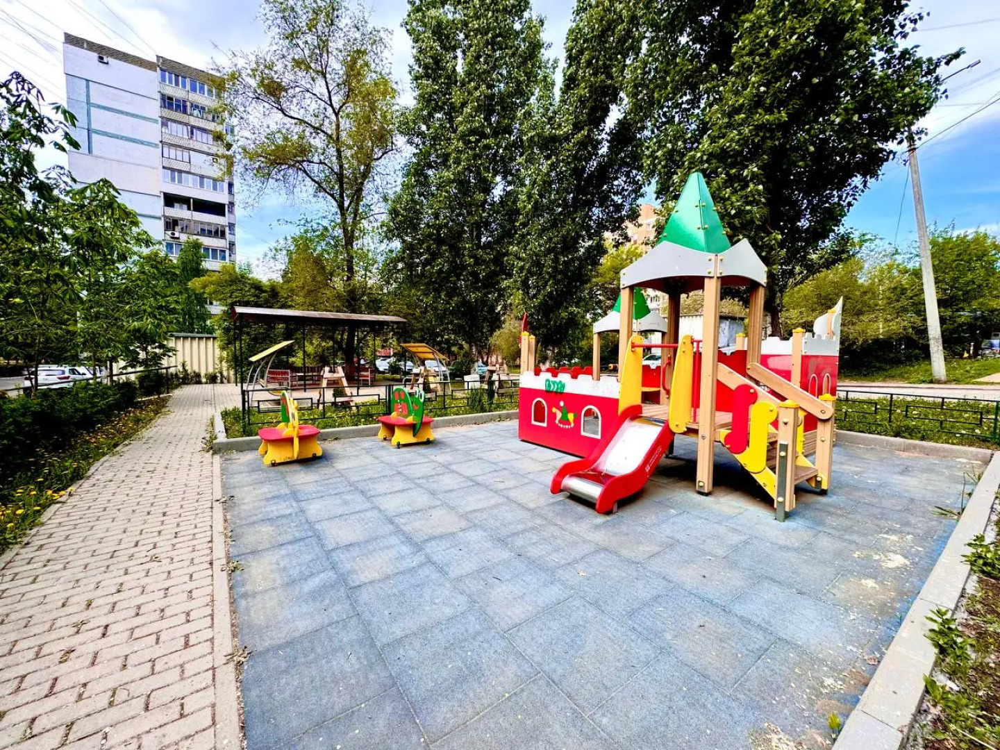 Квартира Дачная 37