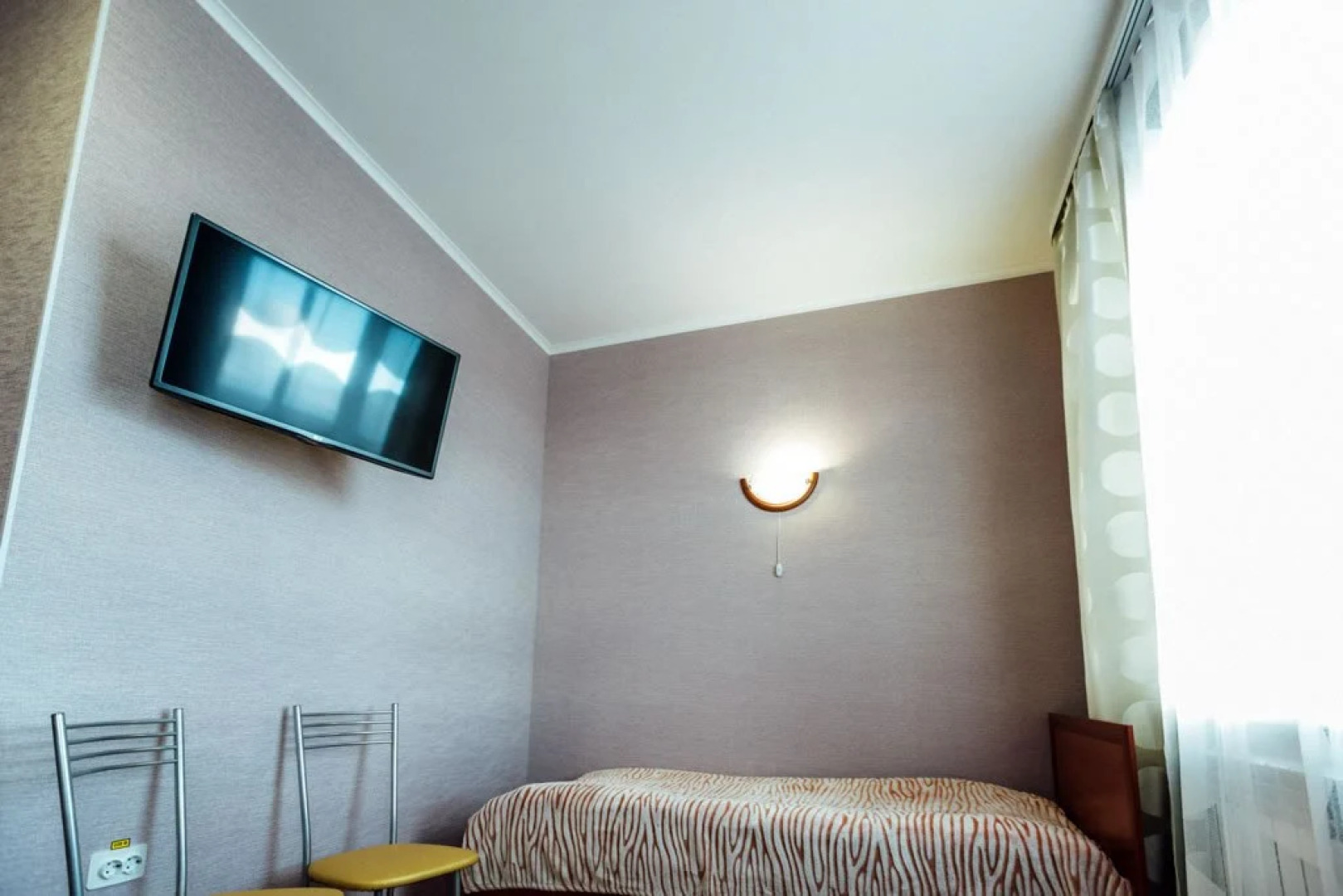 Гостиница Сокол