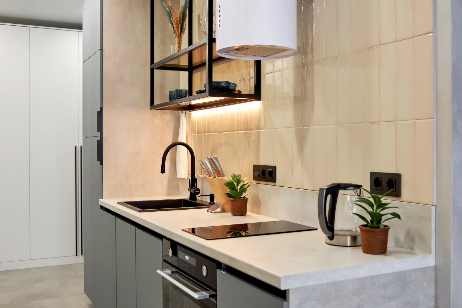 Квартира Aparts Pro Дизайнерская видовая студия у Волги в ЖК Галактика на 20 этаже