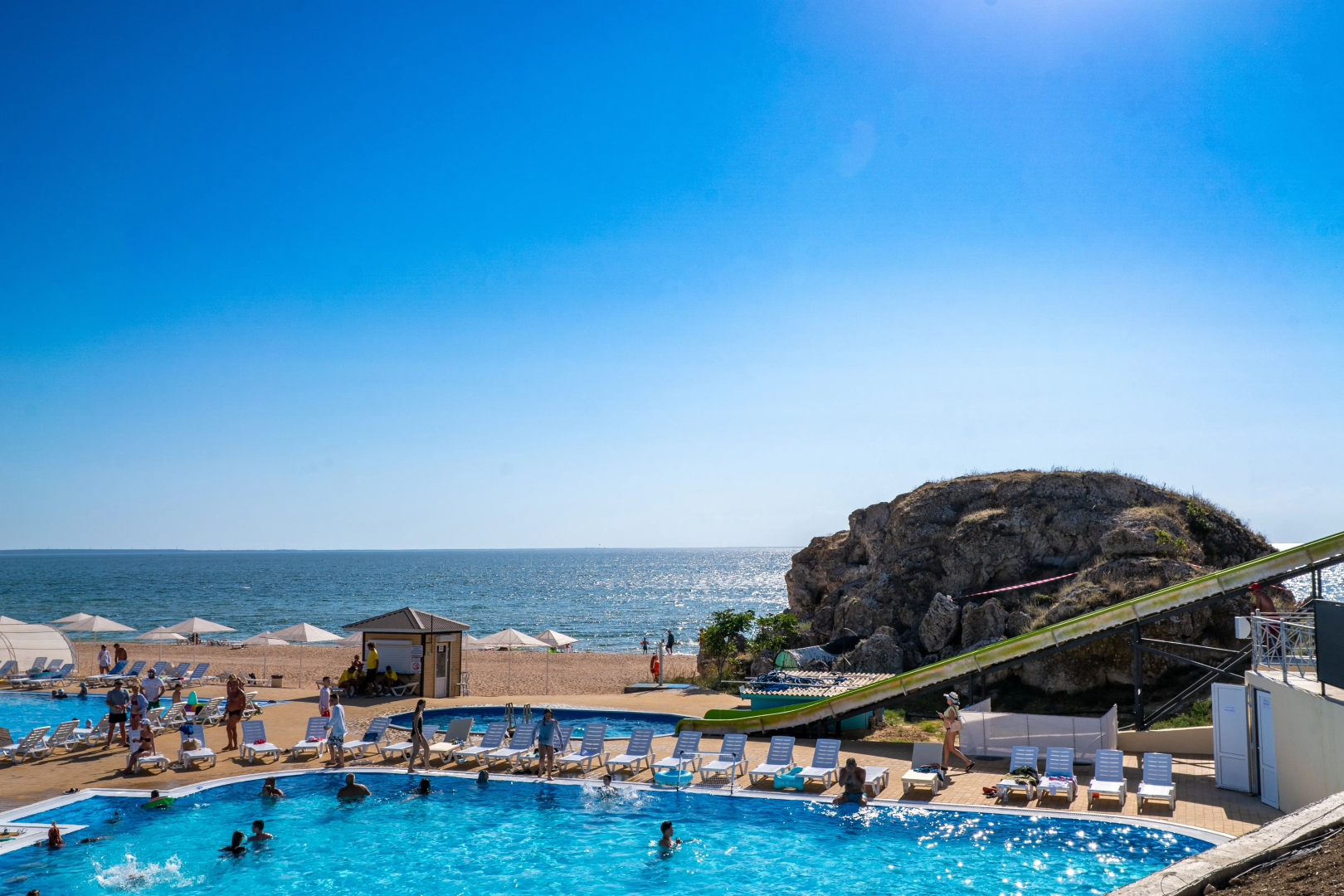 Семейный отель АзовЛенд