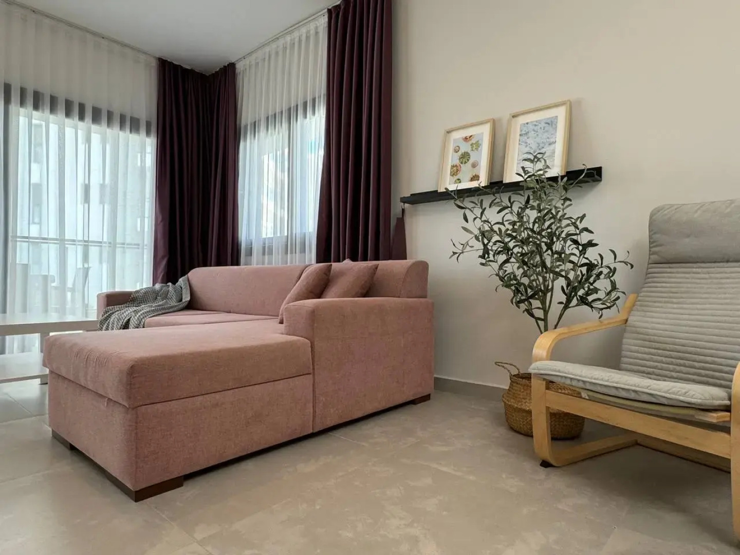 Апартаменты Современные апартаменты в закрытом комплексе