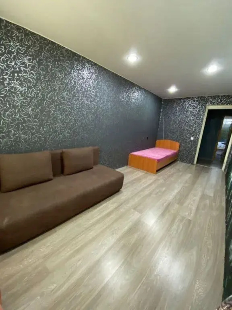 Квартира 2-комнатная на Строительной 14