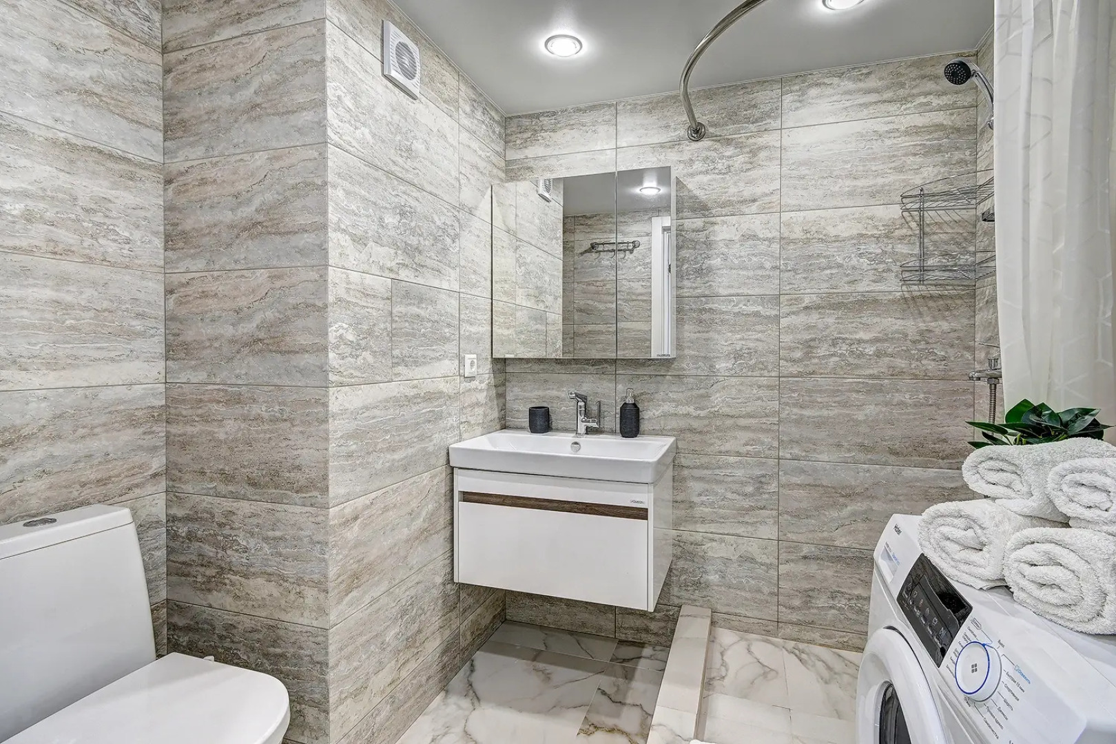 Апартаменты двухуровневые на Мамайке