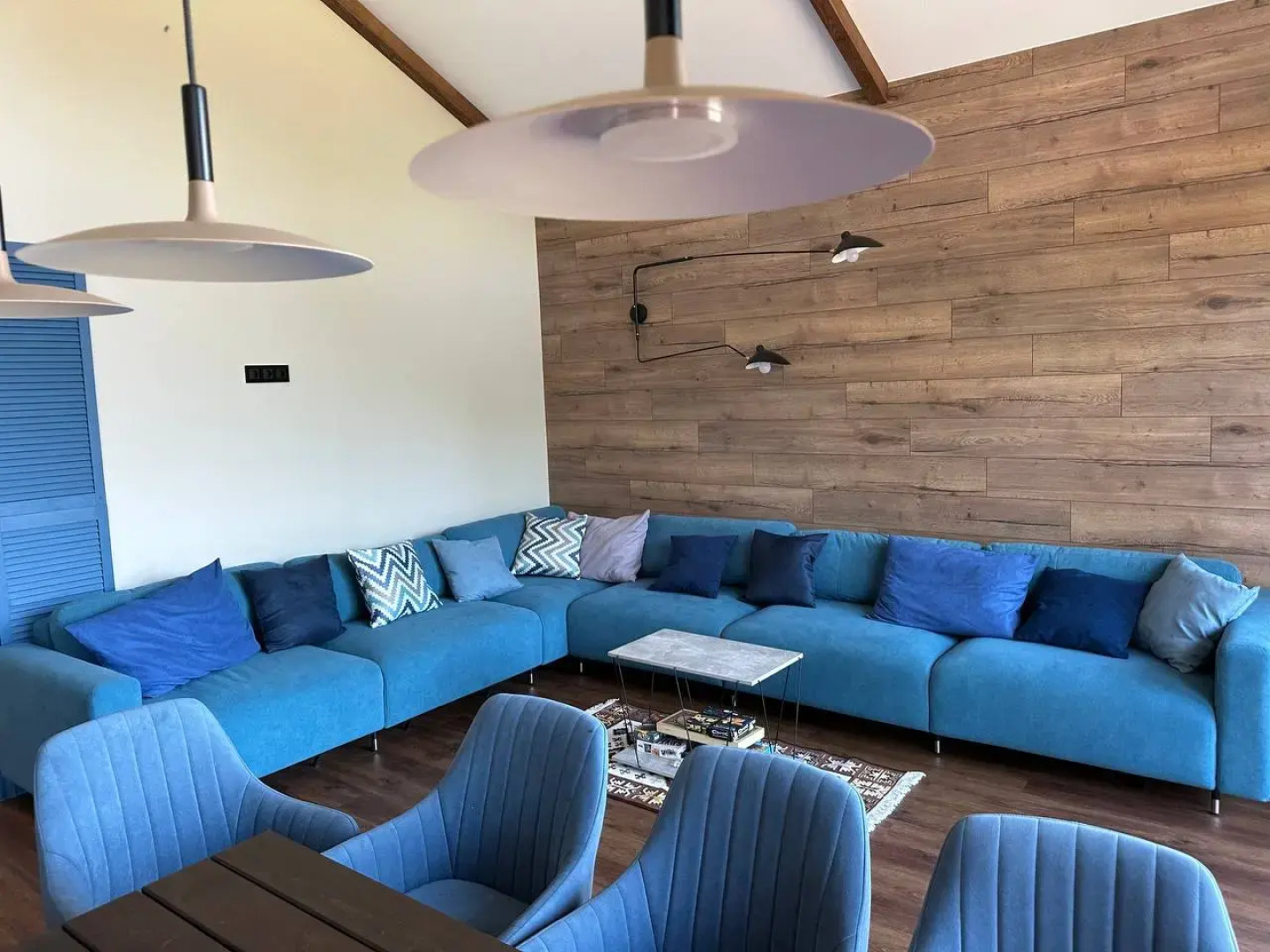 Вилла Дизайнерский Дом на Берегу Моря