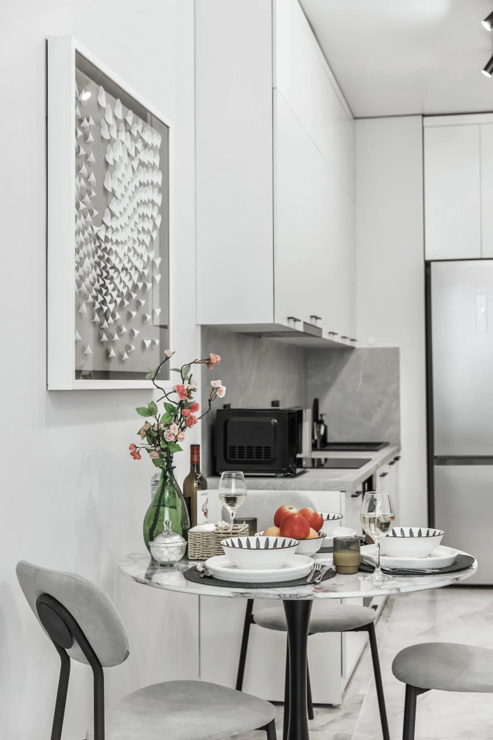 Апартаменты ADT Meridian White Marble