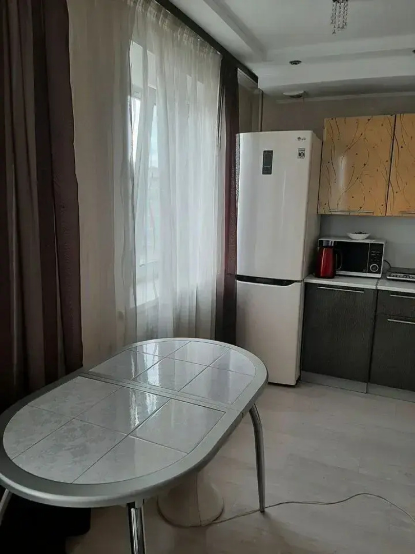 Квартира на Победы 1