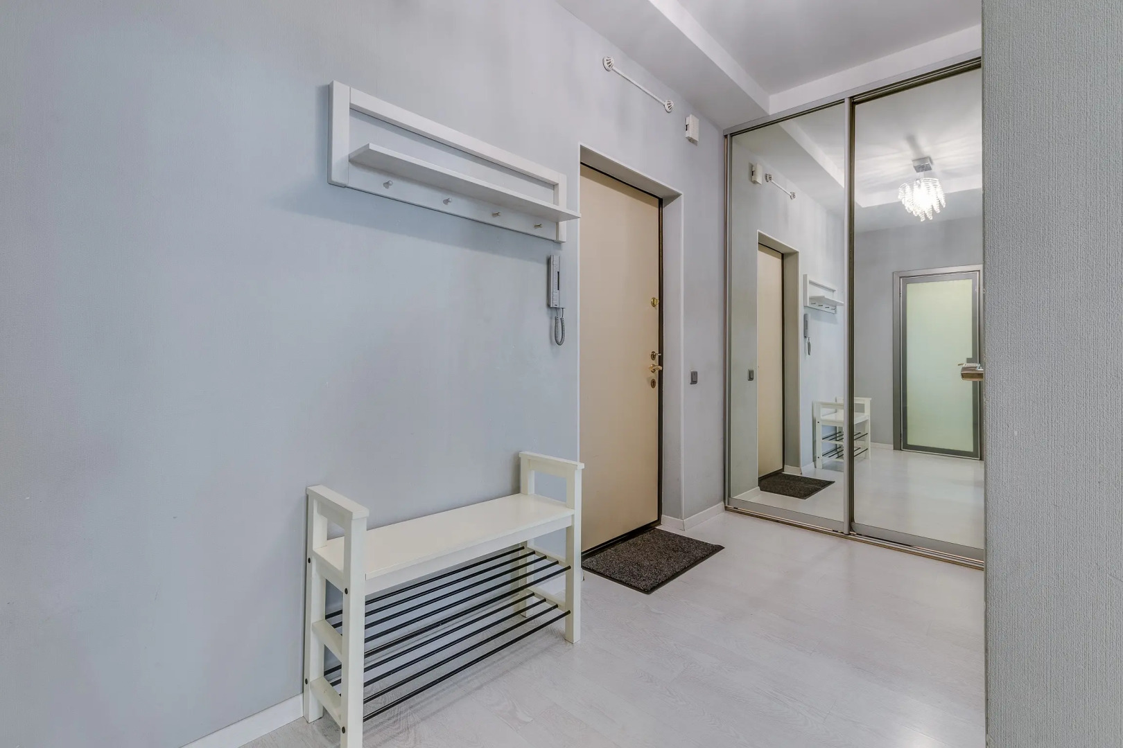 Апартаменты на Приморском проспекте 137к1