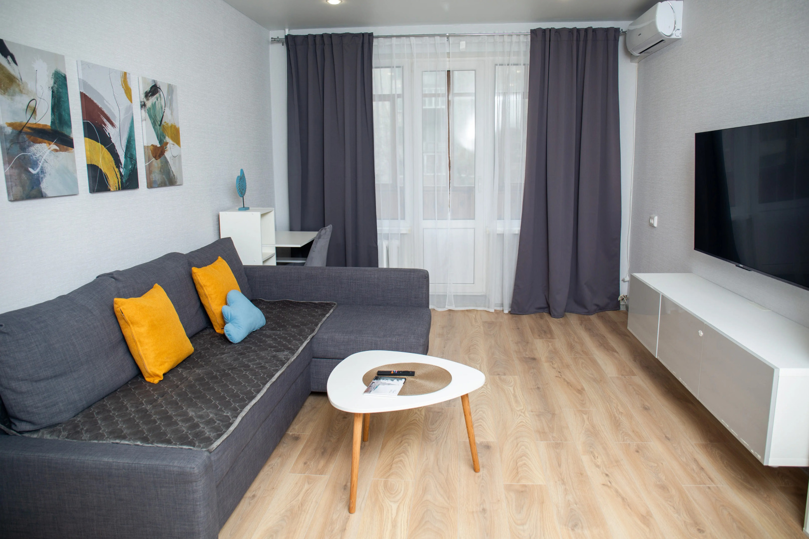 Квартира Уютная с новым ремонтом со всеми удобствами и уважением Курчатова 13