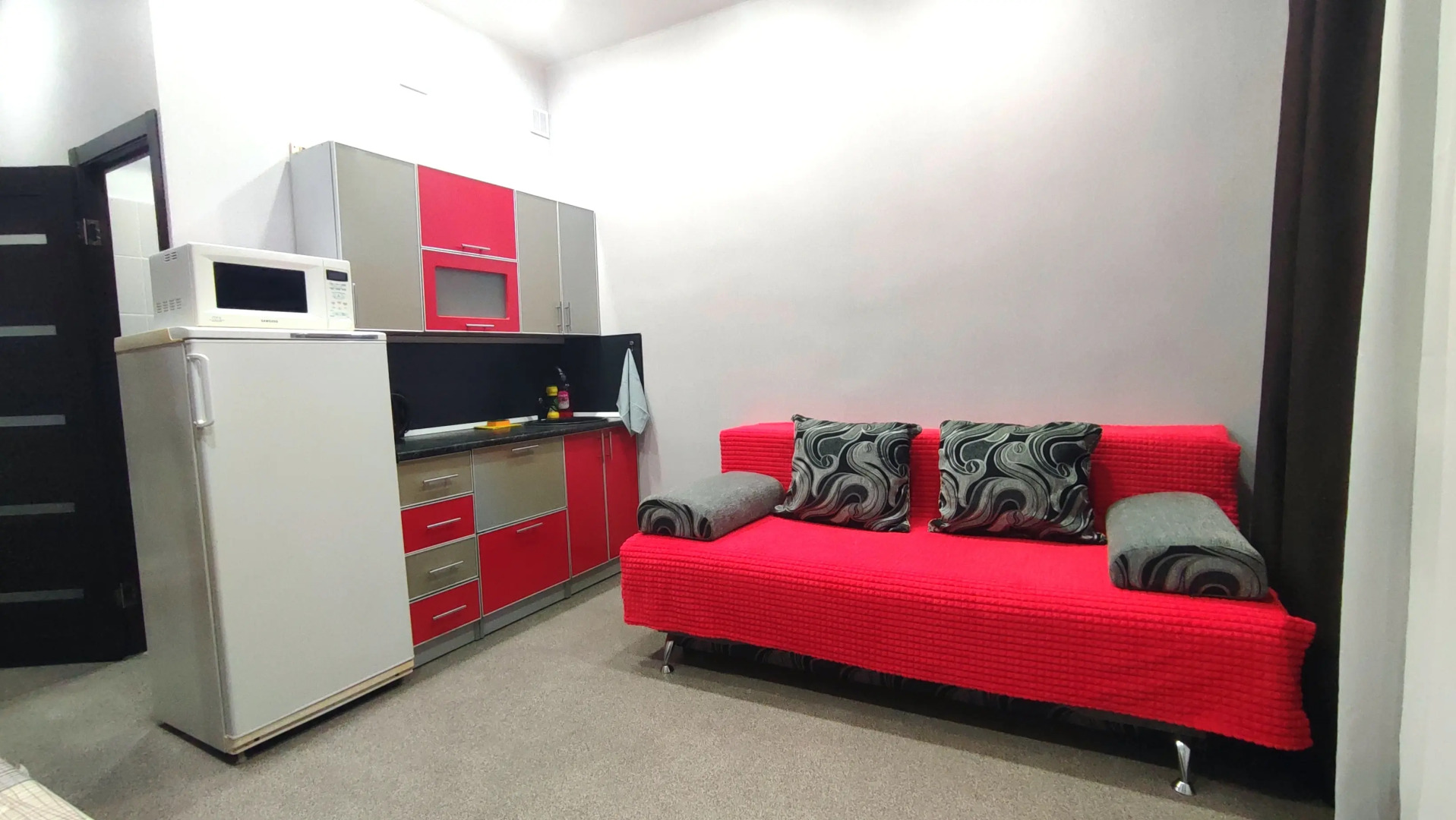 Квартира Небольшая уютная студия в центре