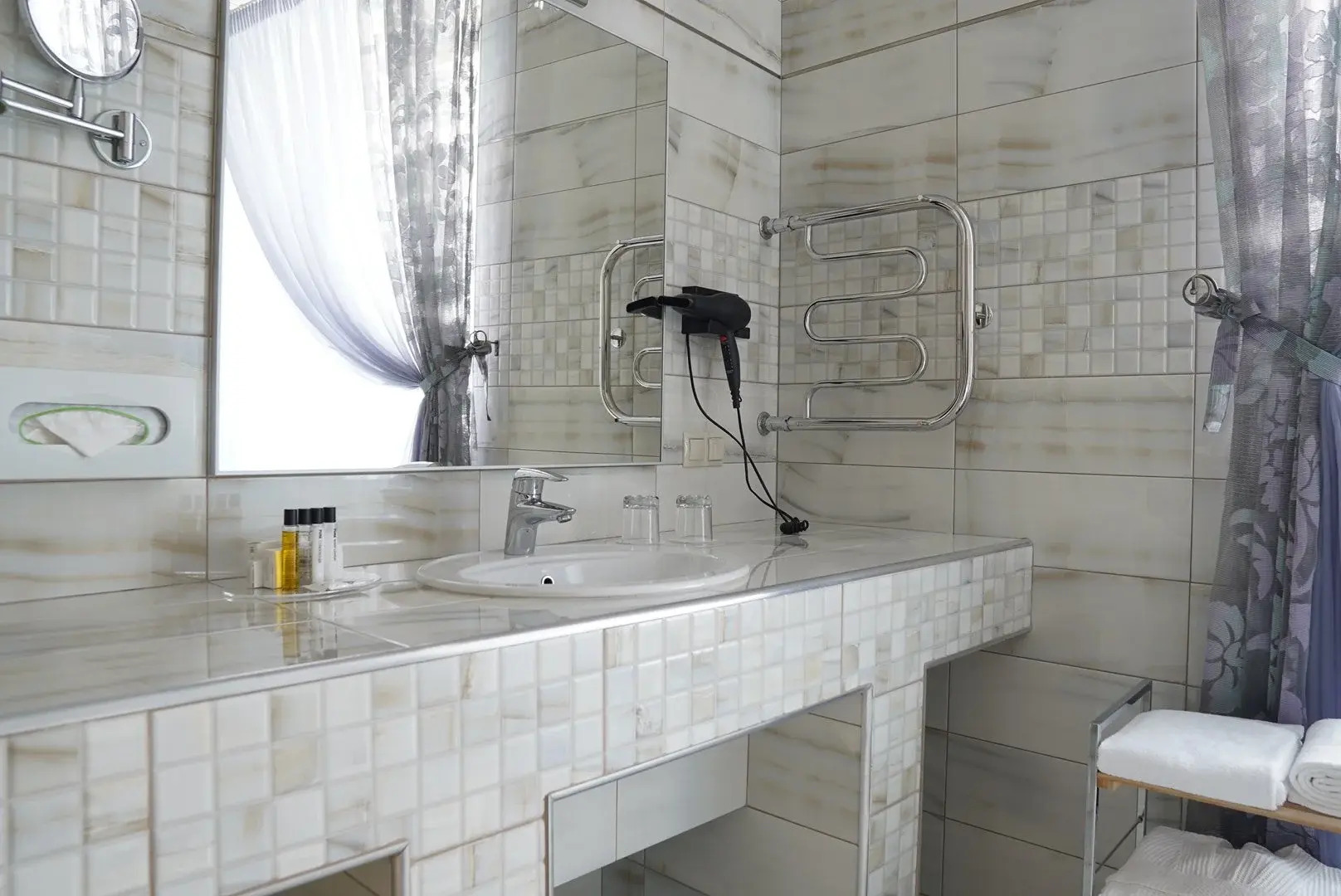 Отель Чарушин