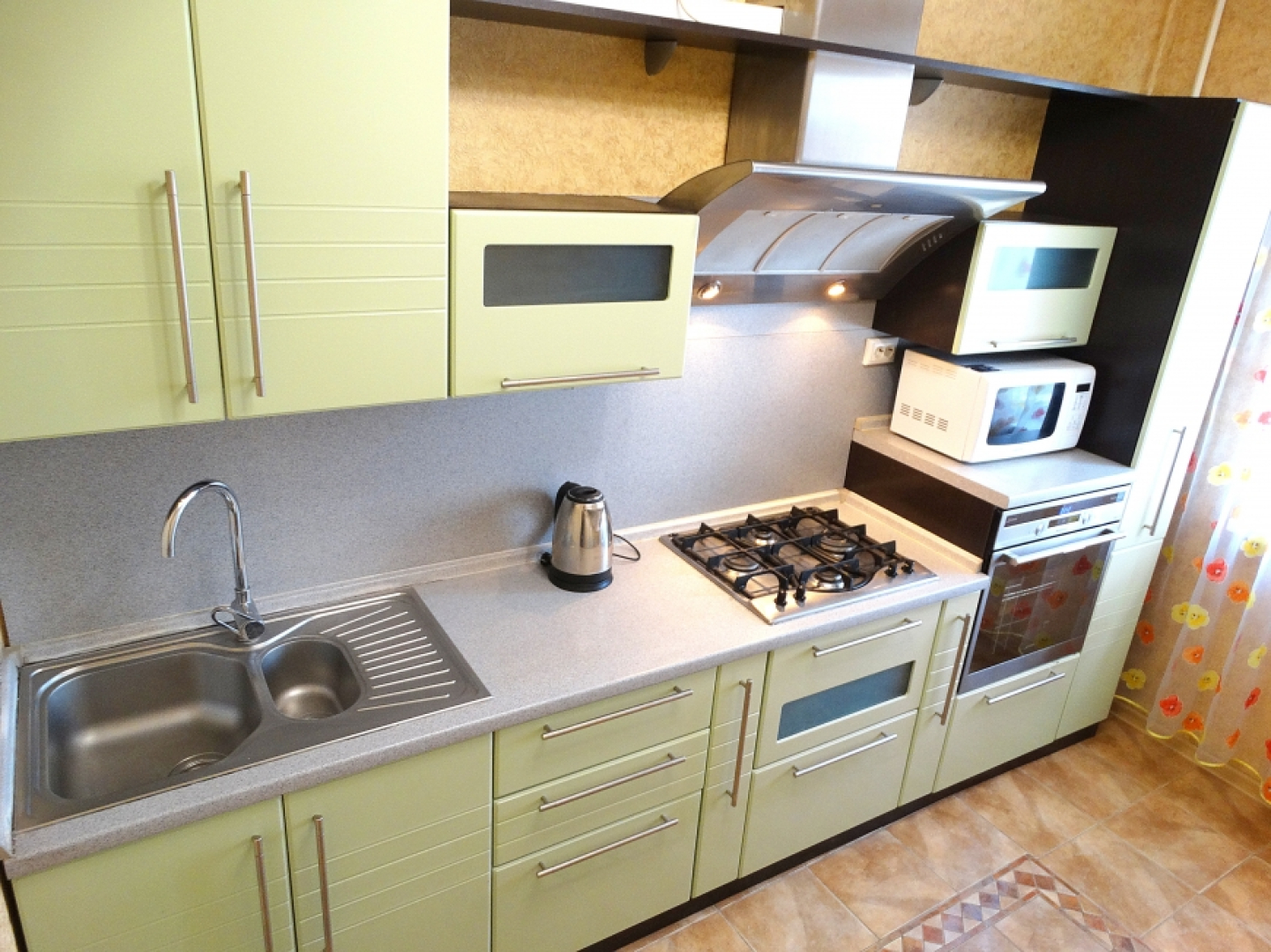 Апартаменты Inndays на Серебровской