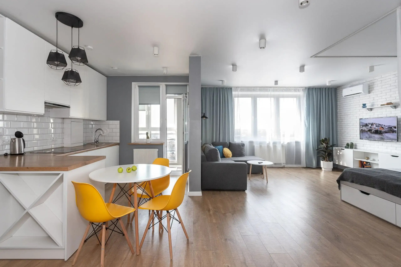 Апартаменты Suffix на Набережной Баграмяна