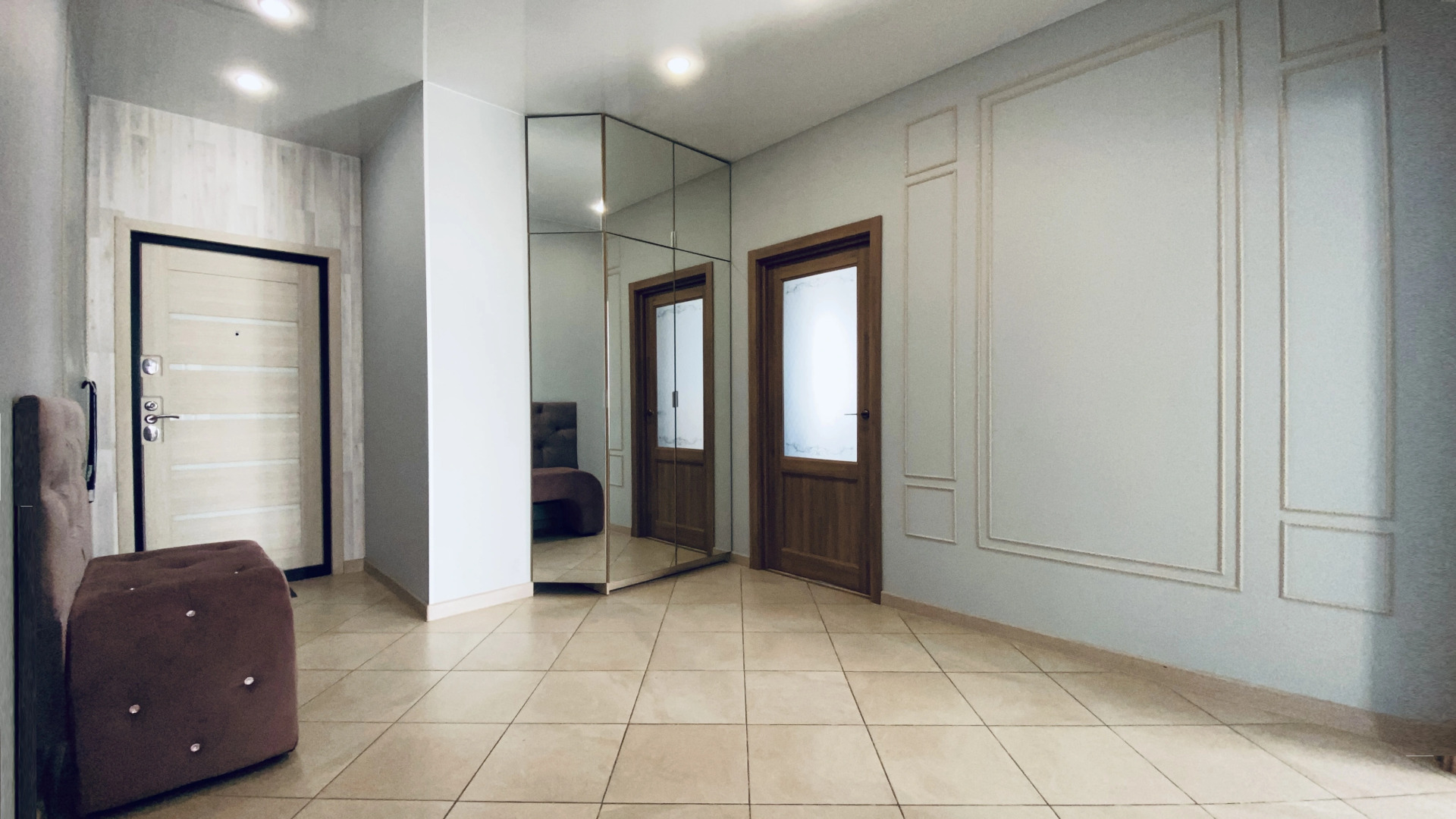 Апартаменты ИннХоум Panorama&Riverside de Luxe