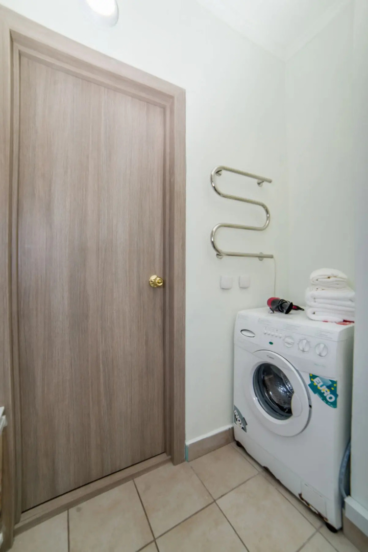 Апартаменты на Сахарова 75