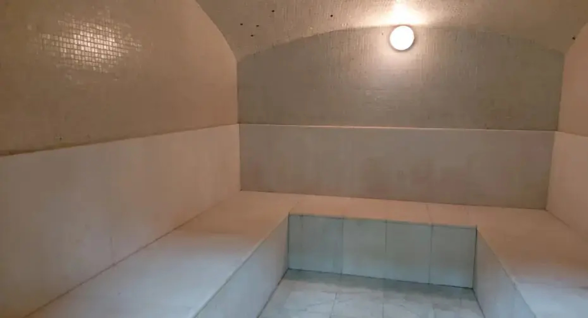 Отель Polo 74 - бывшая гостиница Астра