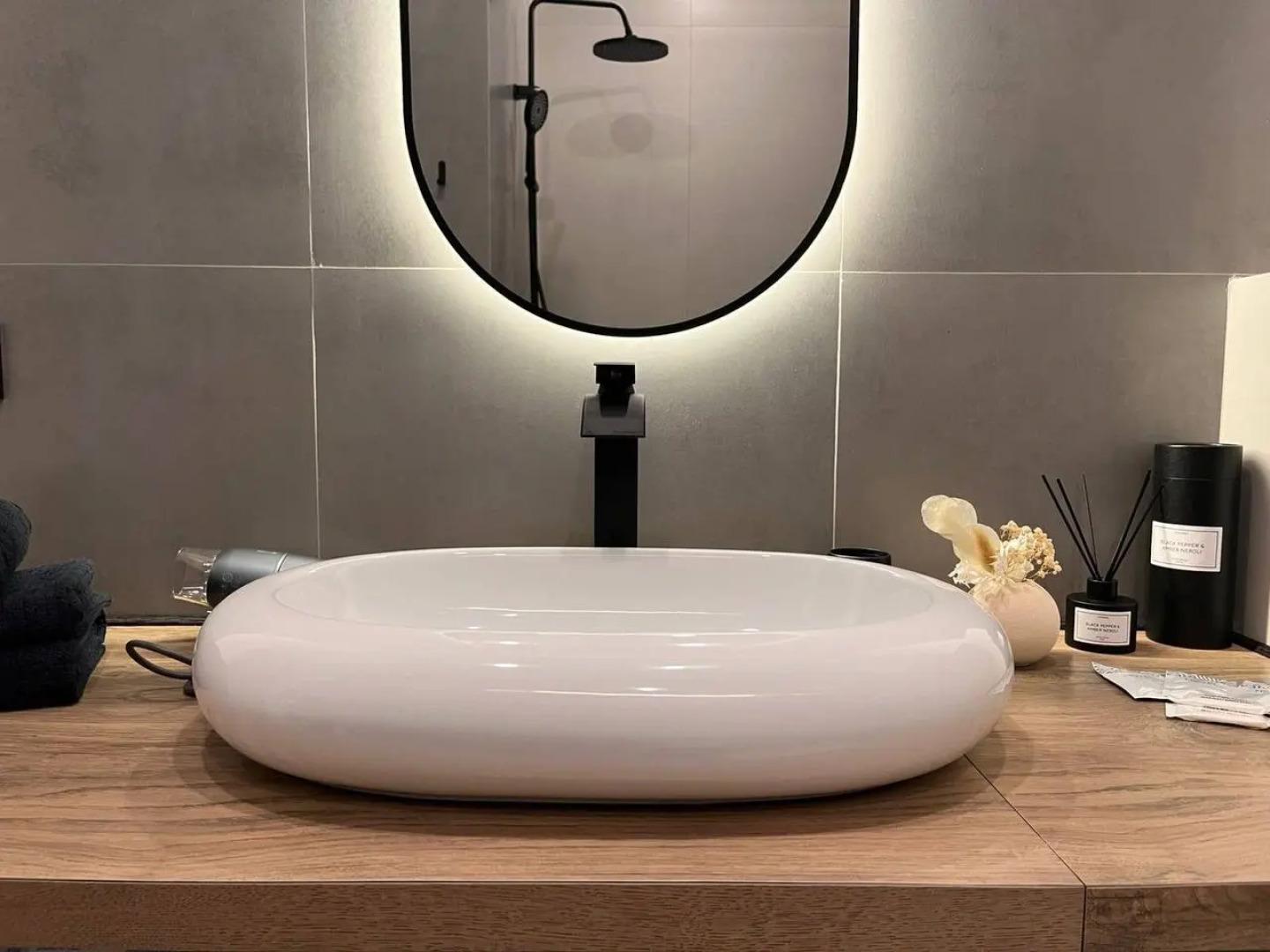 Квартира Апартаменты от ProКвартиры возле Ак Барс Арена, ДВВС и аквапарка по улице Сибгата Хакима 51