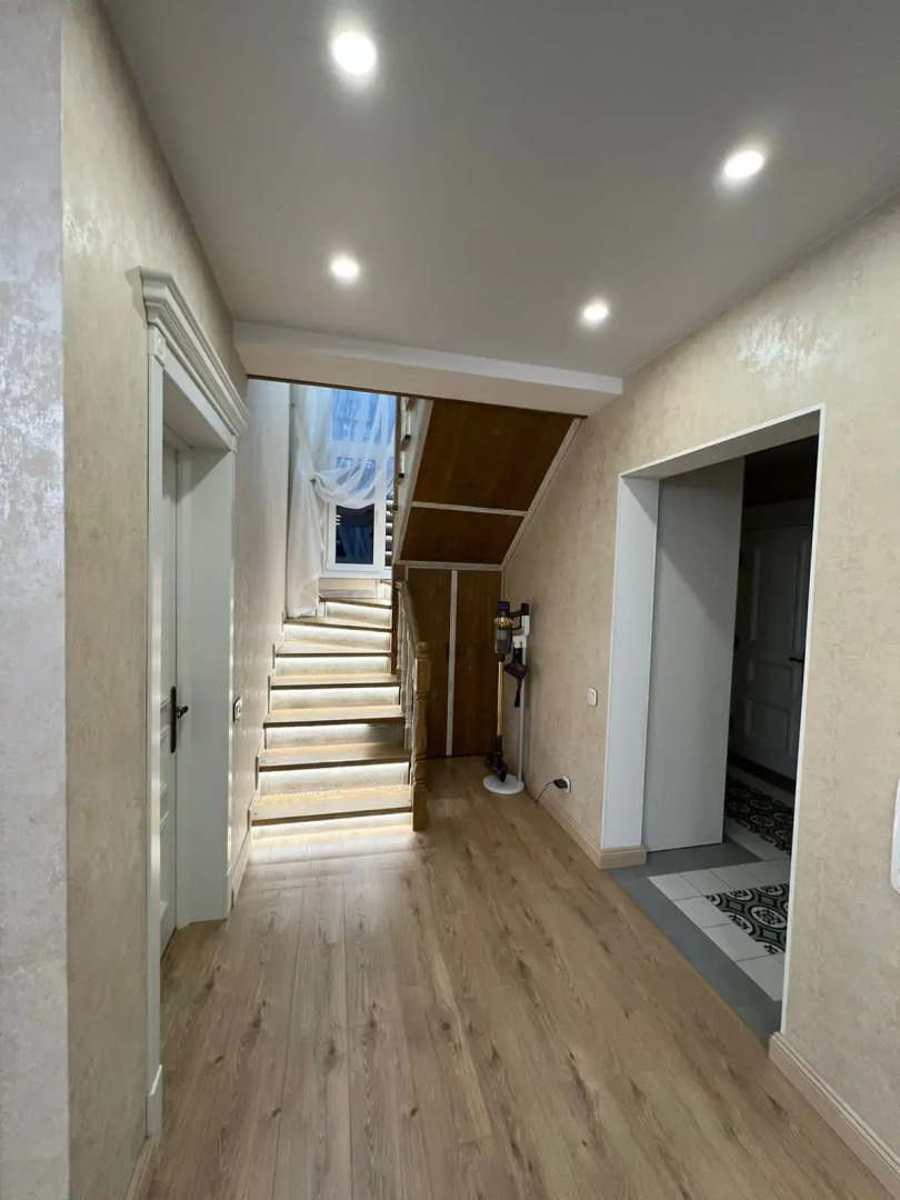 Вилла в Закрытом Поселке с Пляжем