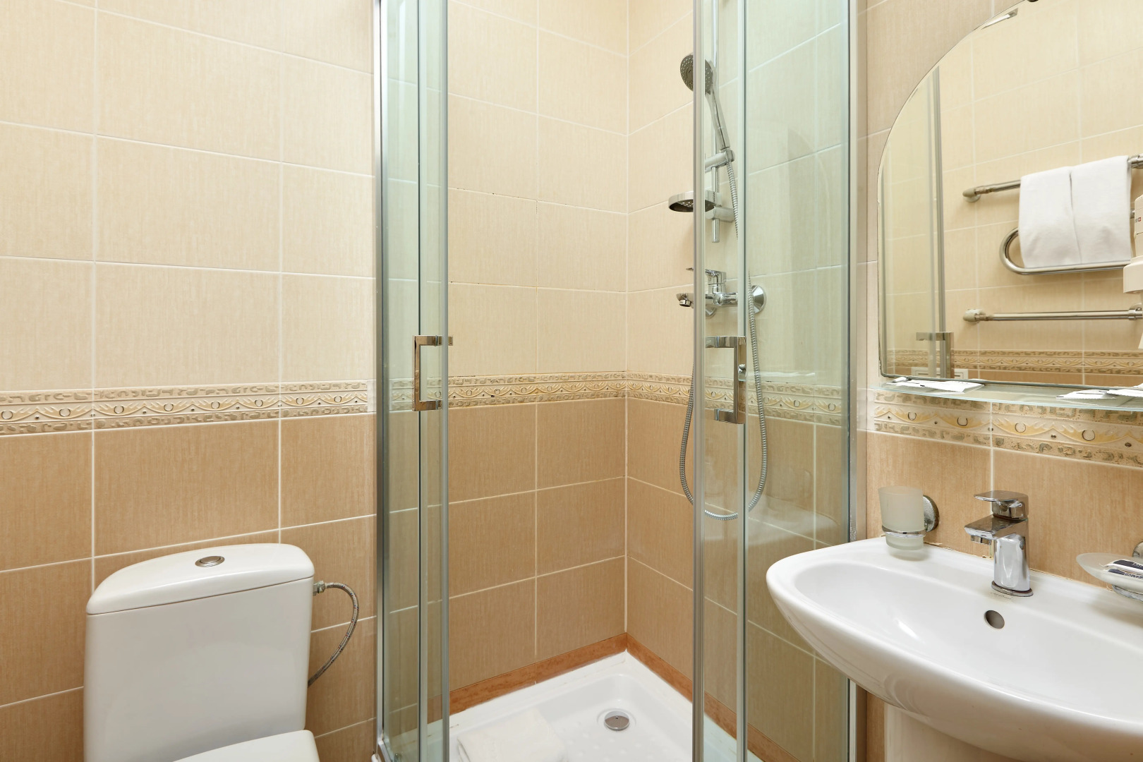 Tes-Hotel Resort & Spa