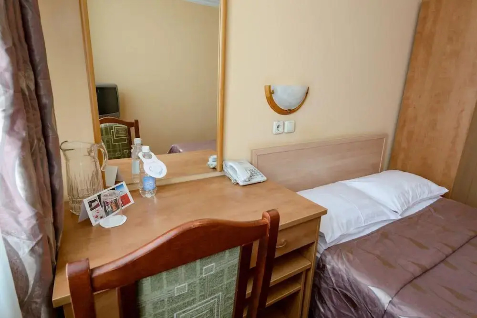 Азимут Отель Мирный