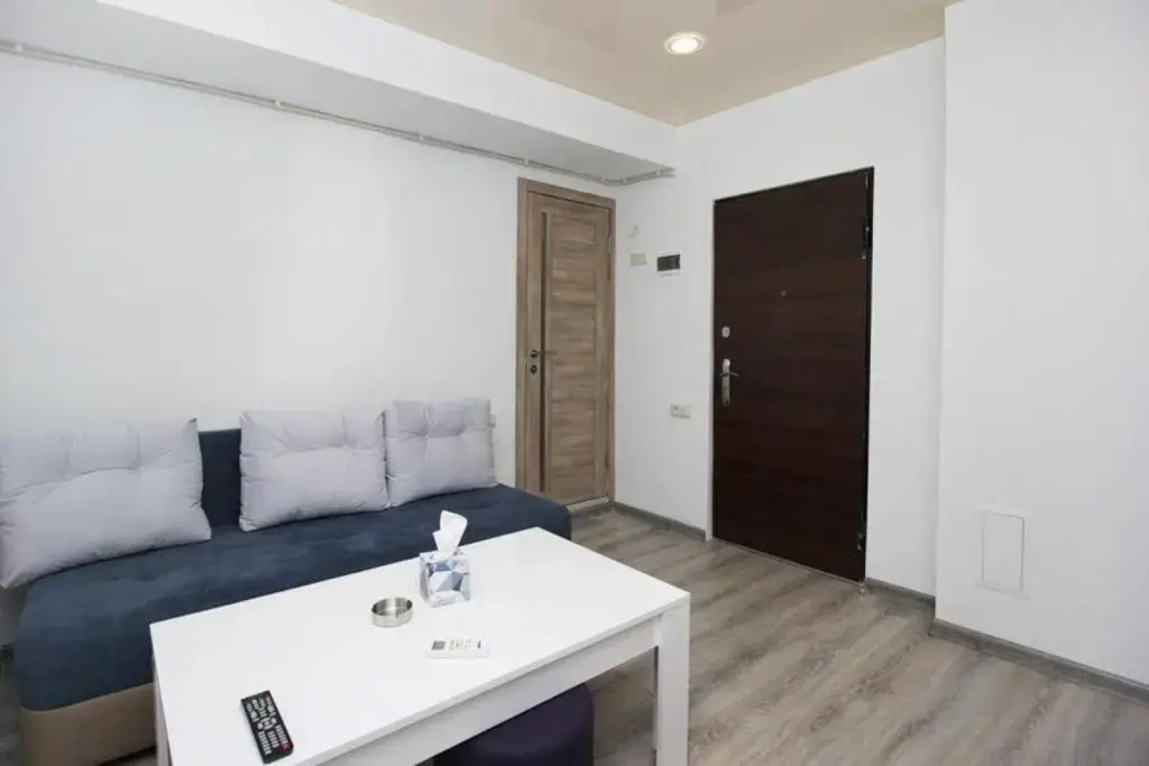 Апартаменты 80 в Самом Центре Еревана с Видом на Гору Арарат