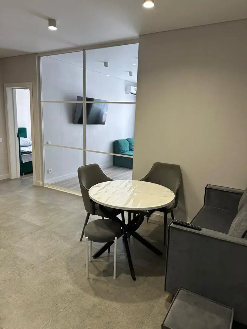 Квартира 3-к. квартира, 62 м², 4 кровати