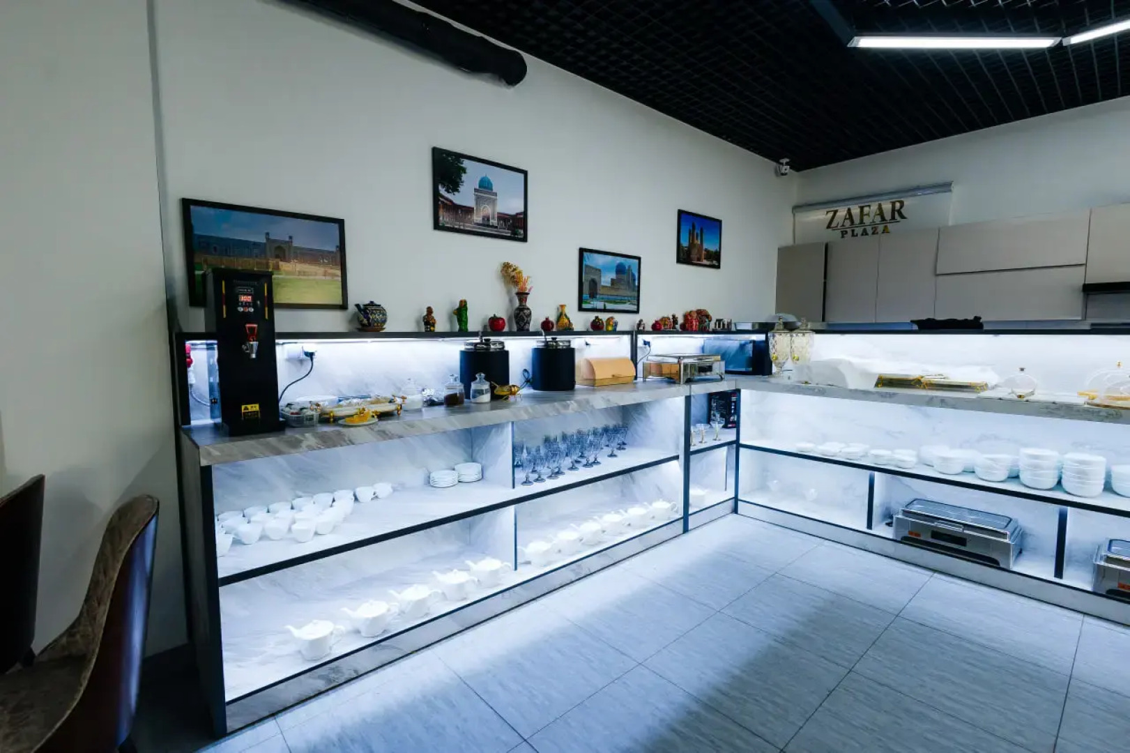 Отель Zafar Plaza