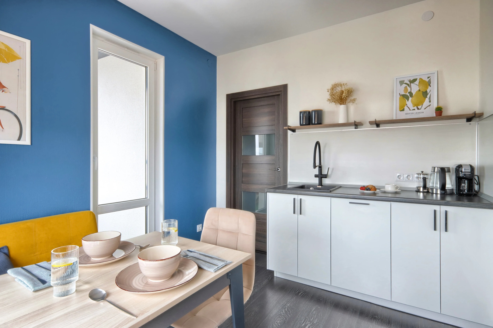 Апартаменты Ягодки Inn на Буденного 21 к.1