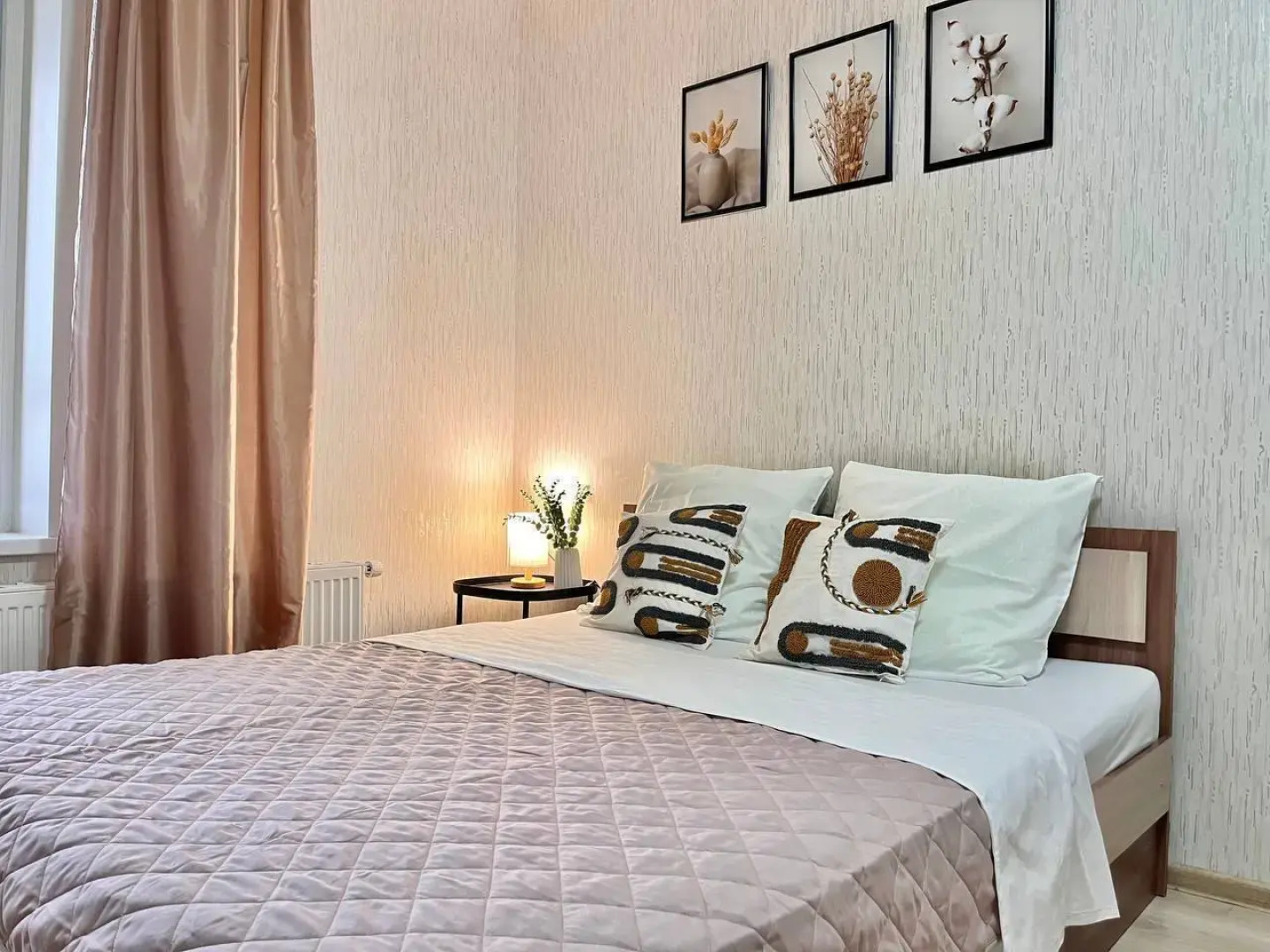 Апартаменты на Революции