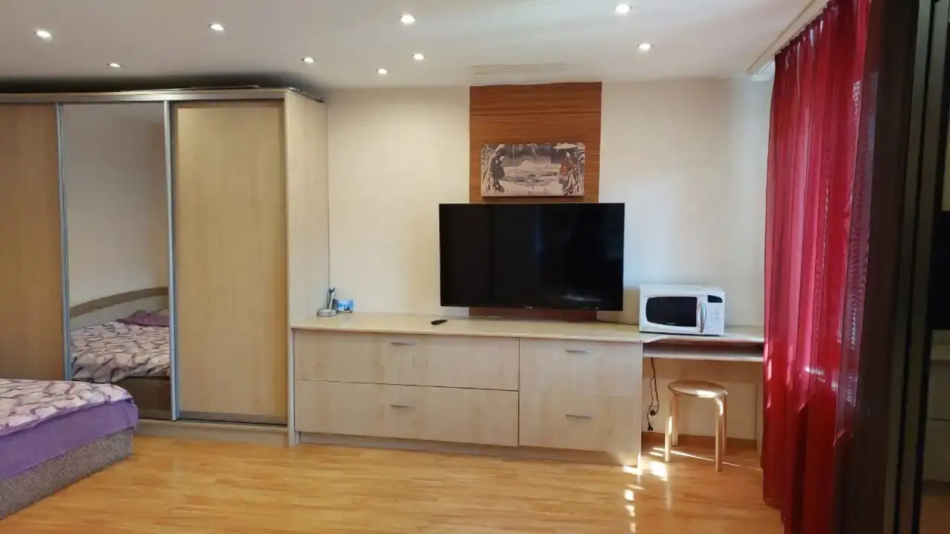 Квартира на Ленинградской 10