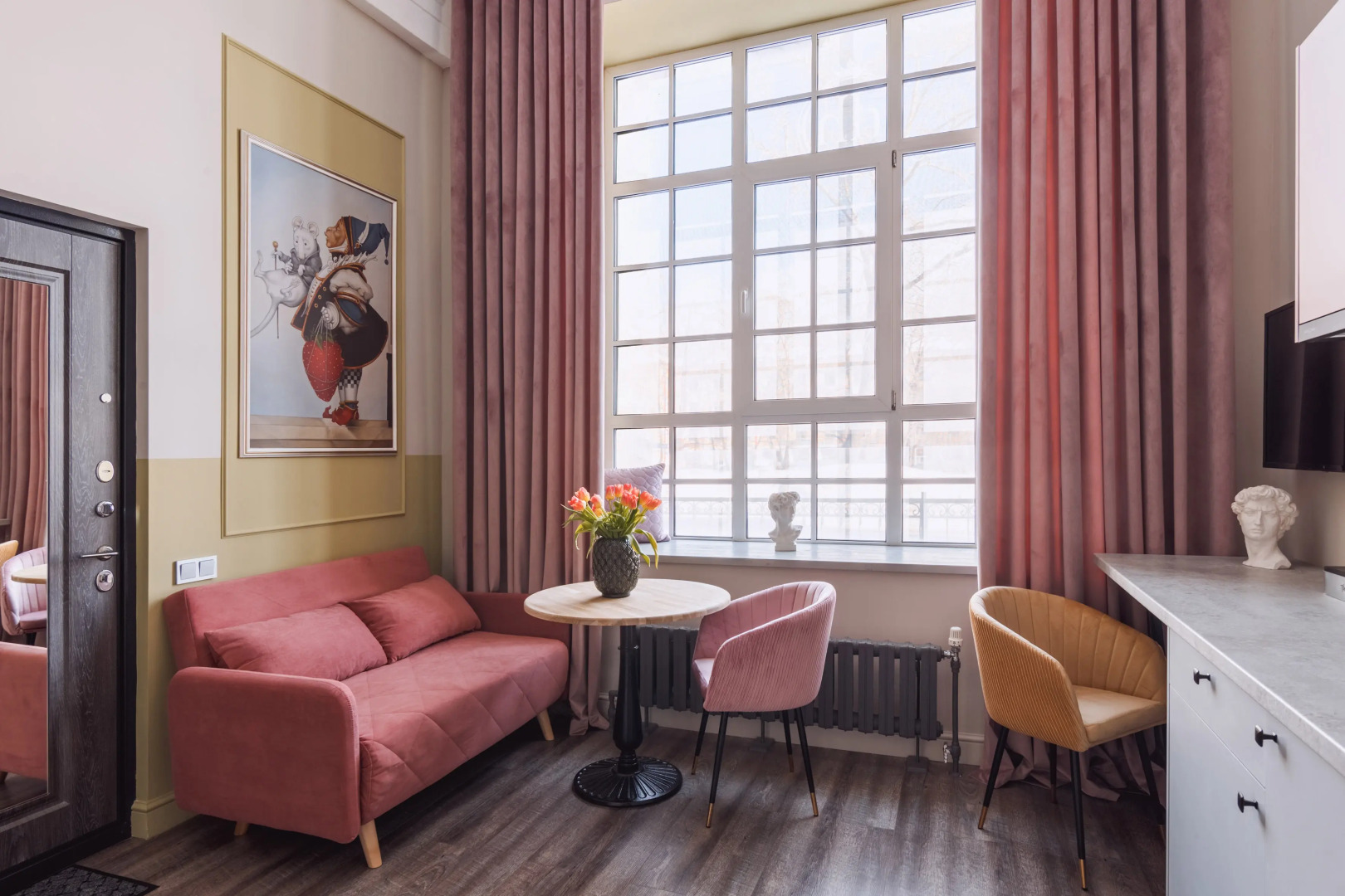 Апартаменты HomeHotel 6