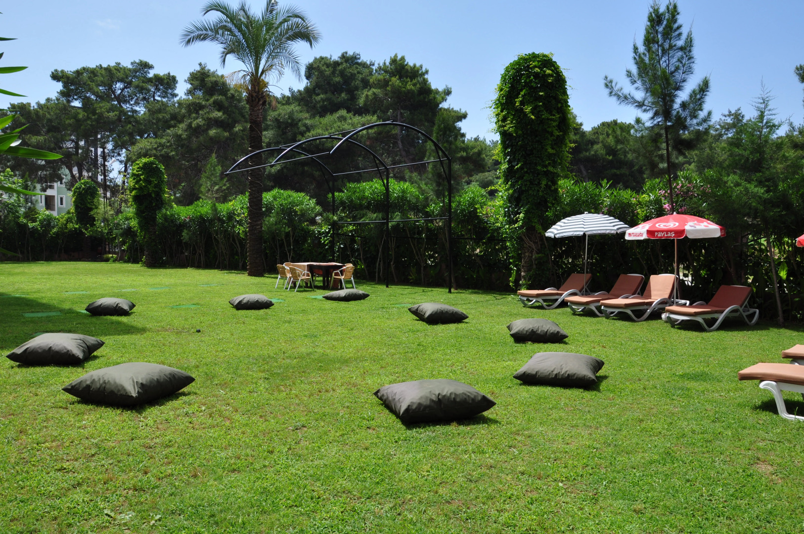 Отель Lara Hadrianus