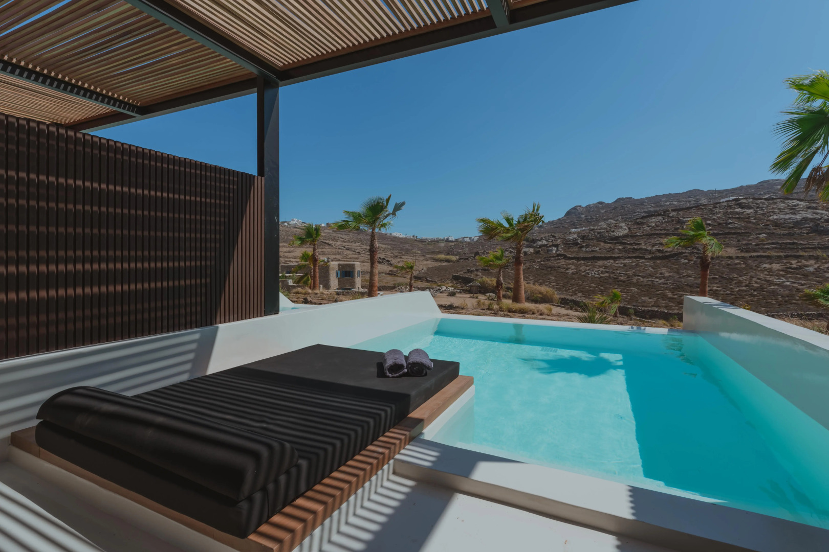 Отель Ftelia Black Villas
