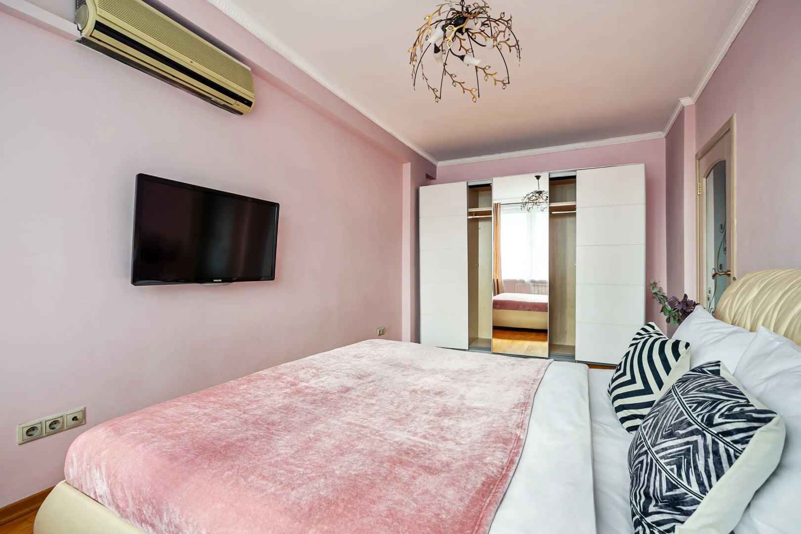 Квартира MaxRealty24 Новый Арбат 16