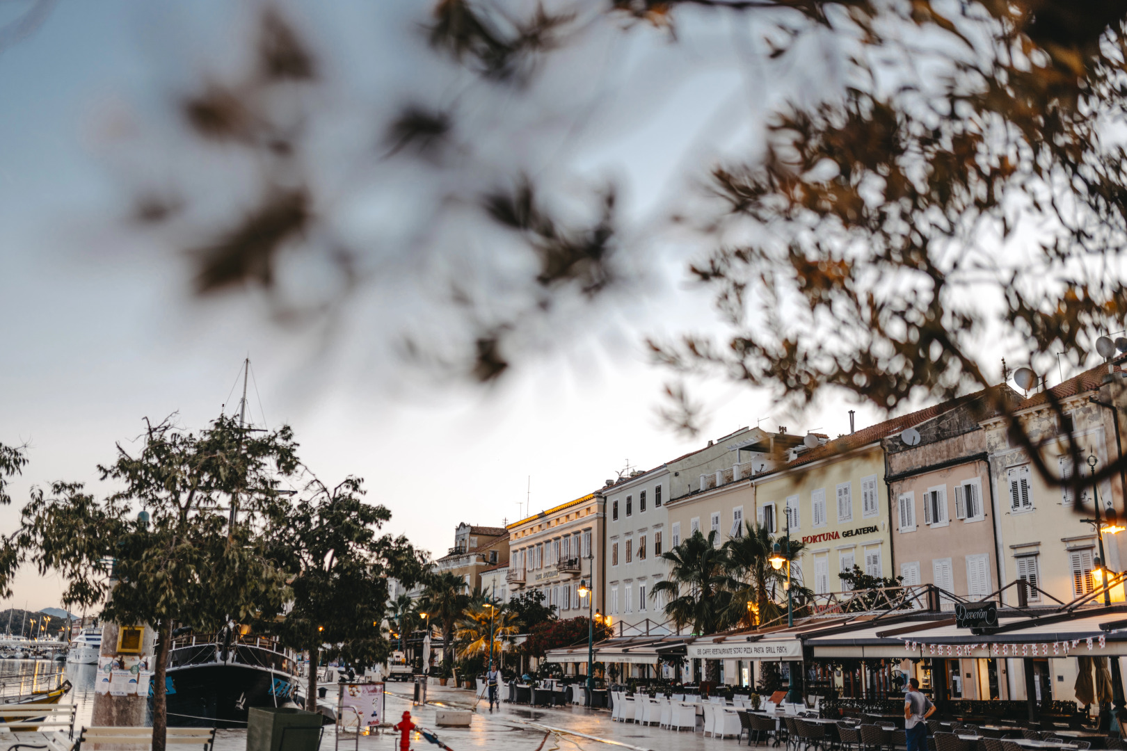 Отель Apoksiomen