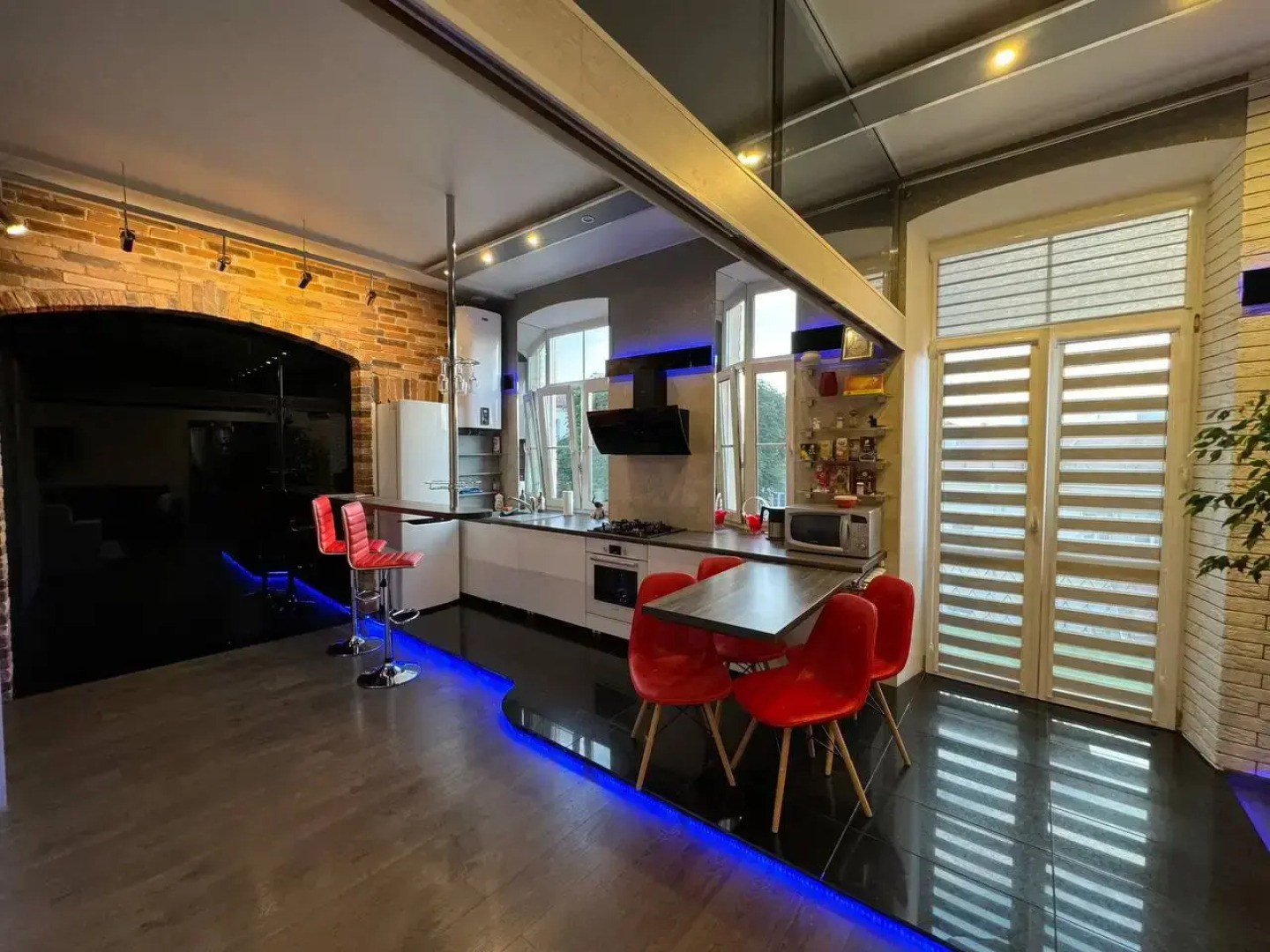 Апартаменты Советская 15а