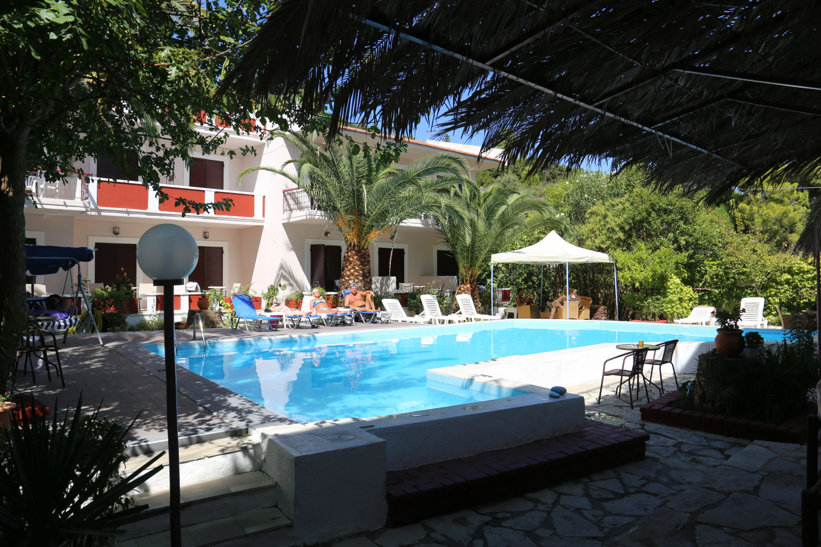 Отель Sunshine Inn