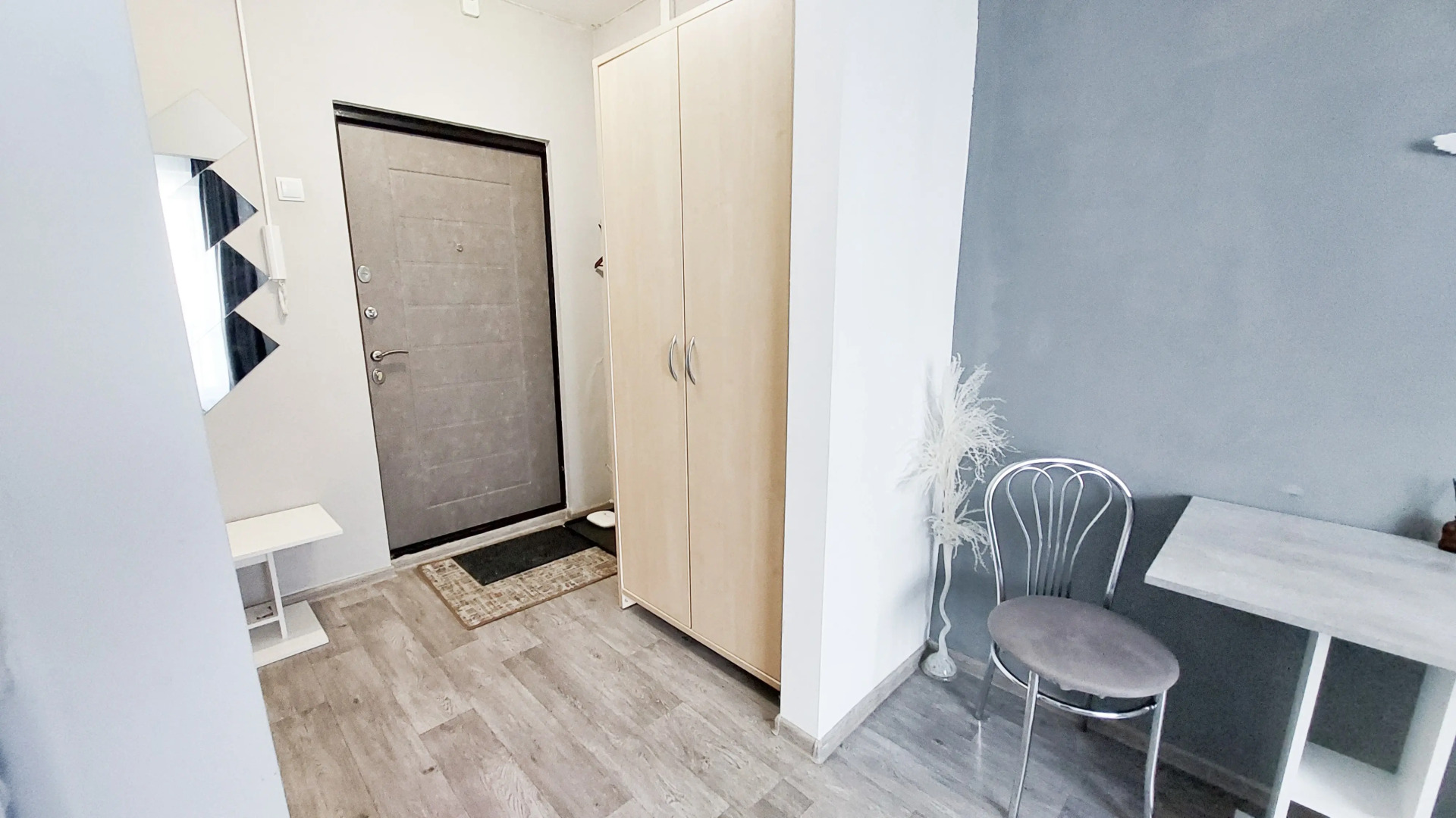 Квартира на берегу Иртыша