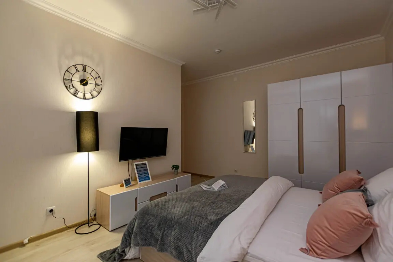 Апартаменты Cosmos Apart в ЖК бизнес-класса (2) на Островского