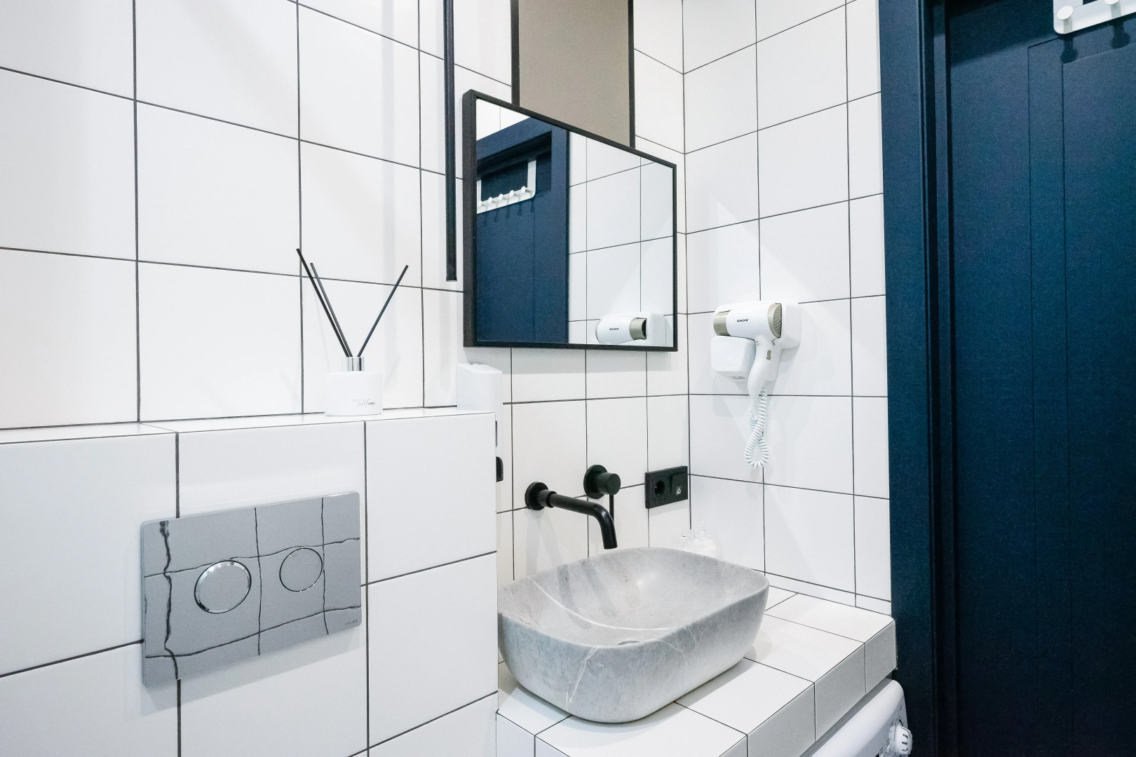 Апартаменты Pavlov Тёмно-синяя